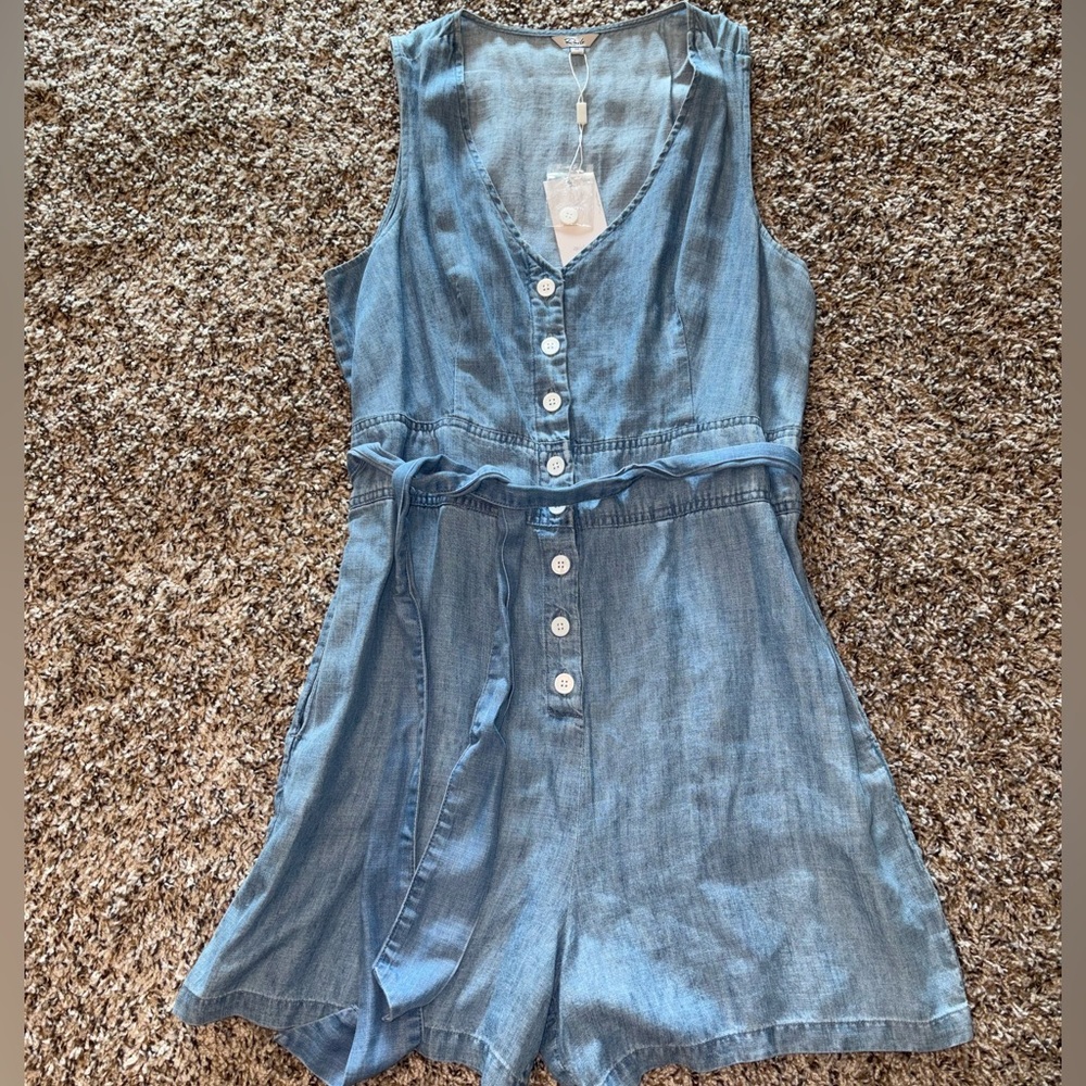 🆕RAILS “Scarlett” Denim Romper, Size Medium - Picture 5 of 10